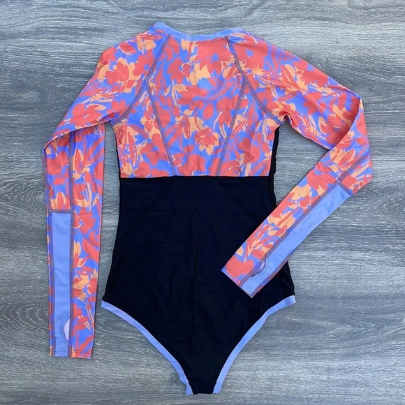 PrAna McKalya One Piece, black colorblock - Picture 4 of 10